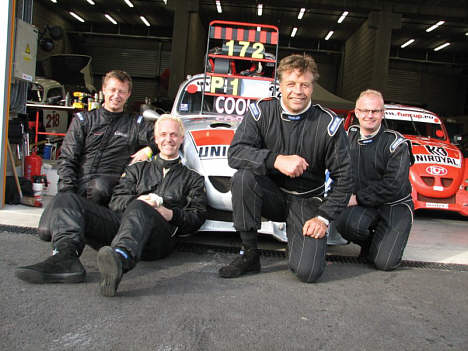 #172 kørerne Jan Kalmar, Jacob Thomsen, Martin Kristensen og Henrik Bollerslev.